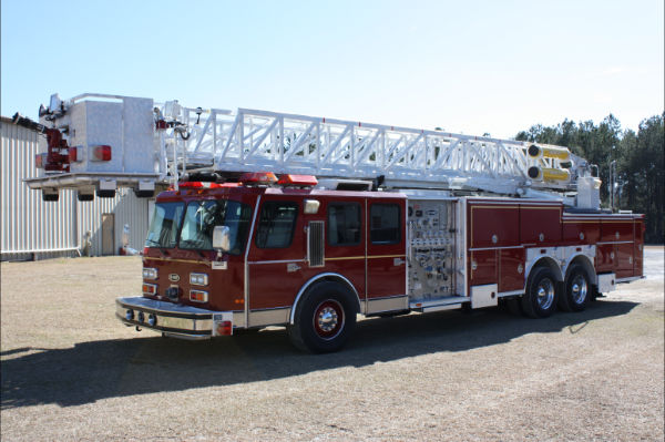 1989 E-One Hurricane 95' Platform Used Truck Details